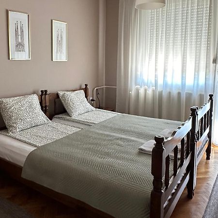 Apartman Rada ปิโรต์ ภายนอก รูปภาพ